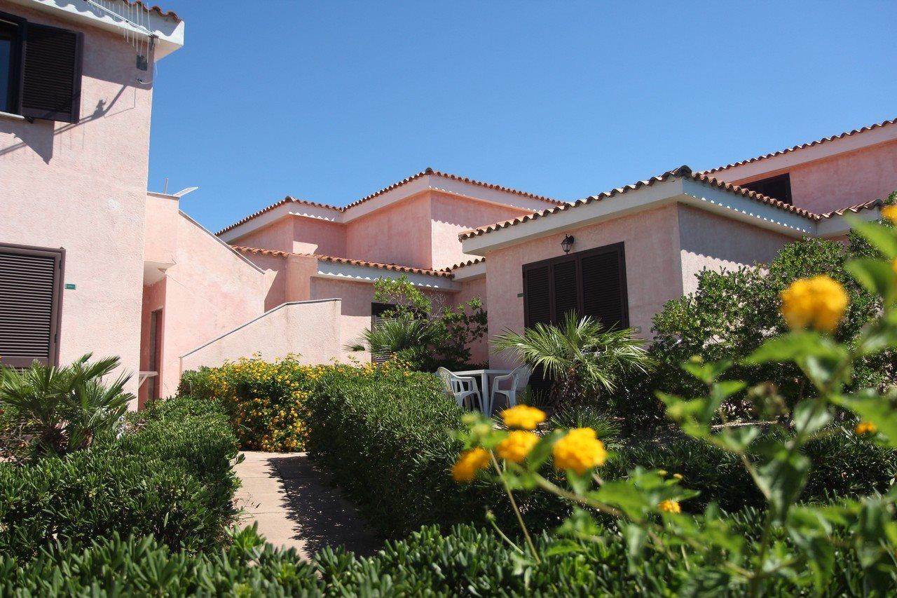 Marina Manna Hotel And Club Village Valledoria Kültér fotó