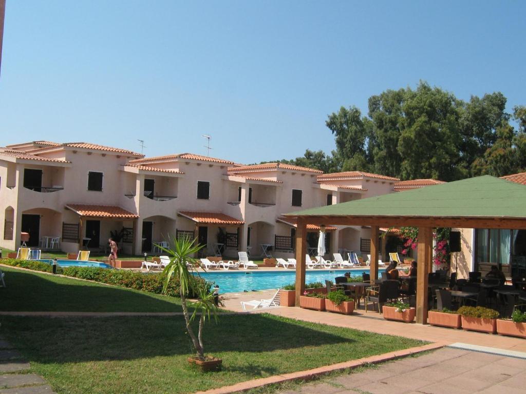 Marina Manna Hotel And Club Village Valledoria Kültér fotó