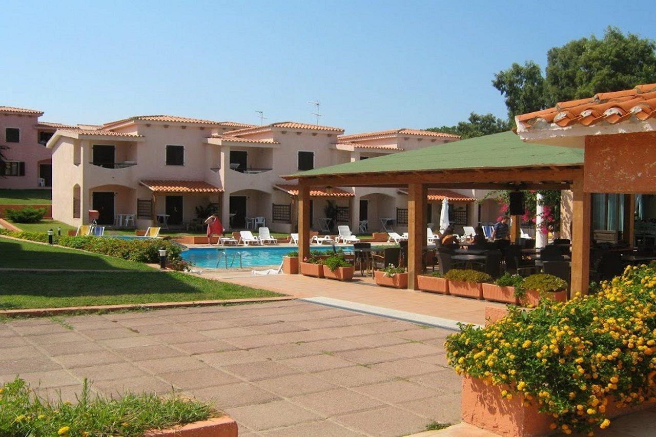 Marina Manna Hotel And Club Village Valledoria Kültér fotó